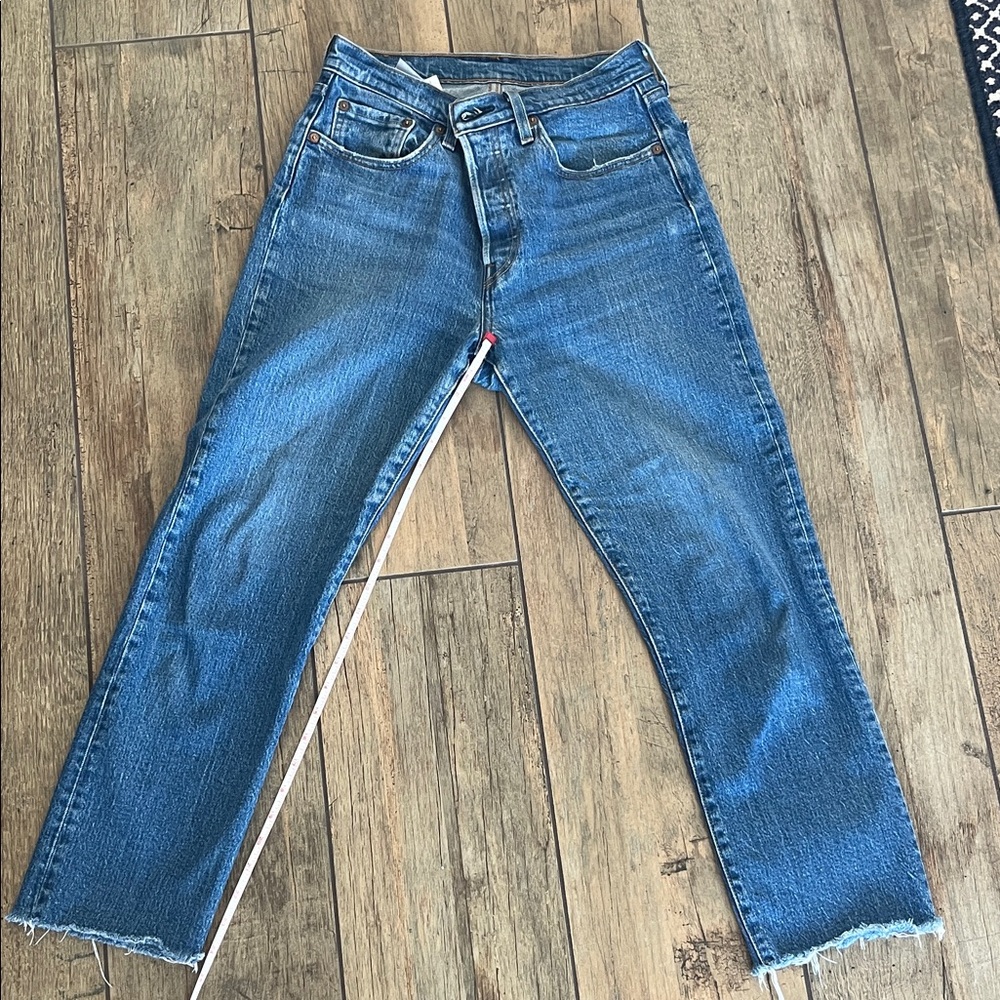 LEVI’s Vintage High Rise Denim